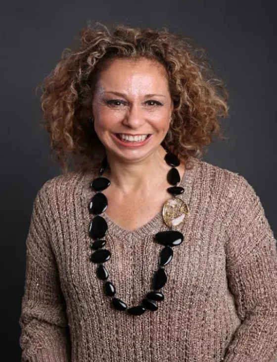 Adriana M. N. Azevedo, equipe do IBT Psicanálise