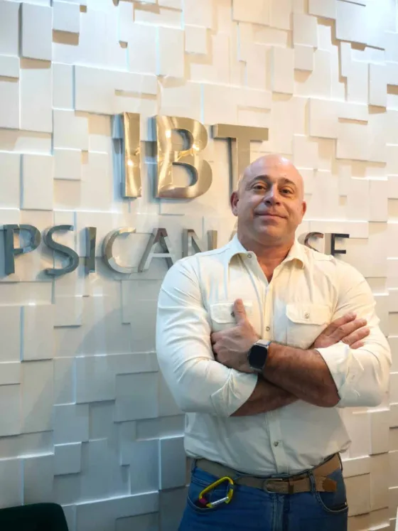 Fabio Coelho, equipe do IBT Psicanálise