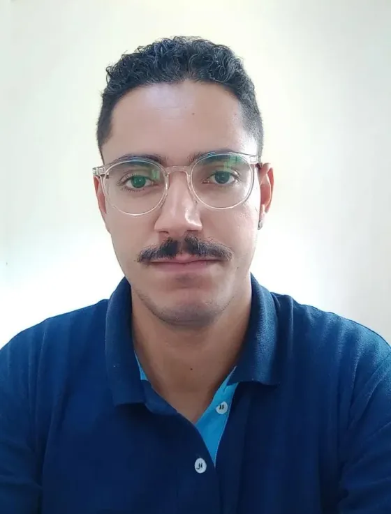 Lucas Patrick do Vale, equipe do IBT Psicanálise